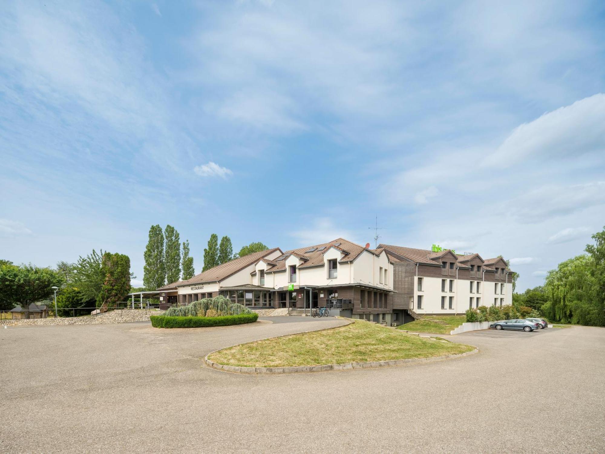 Hotel Ibis Styles Sarrebourg Esterno foto