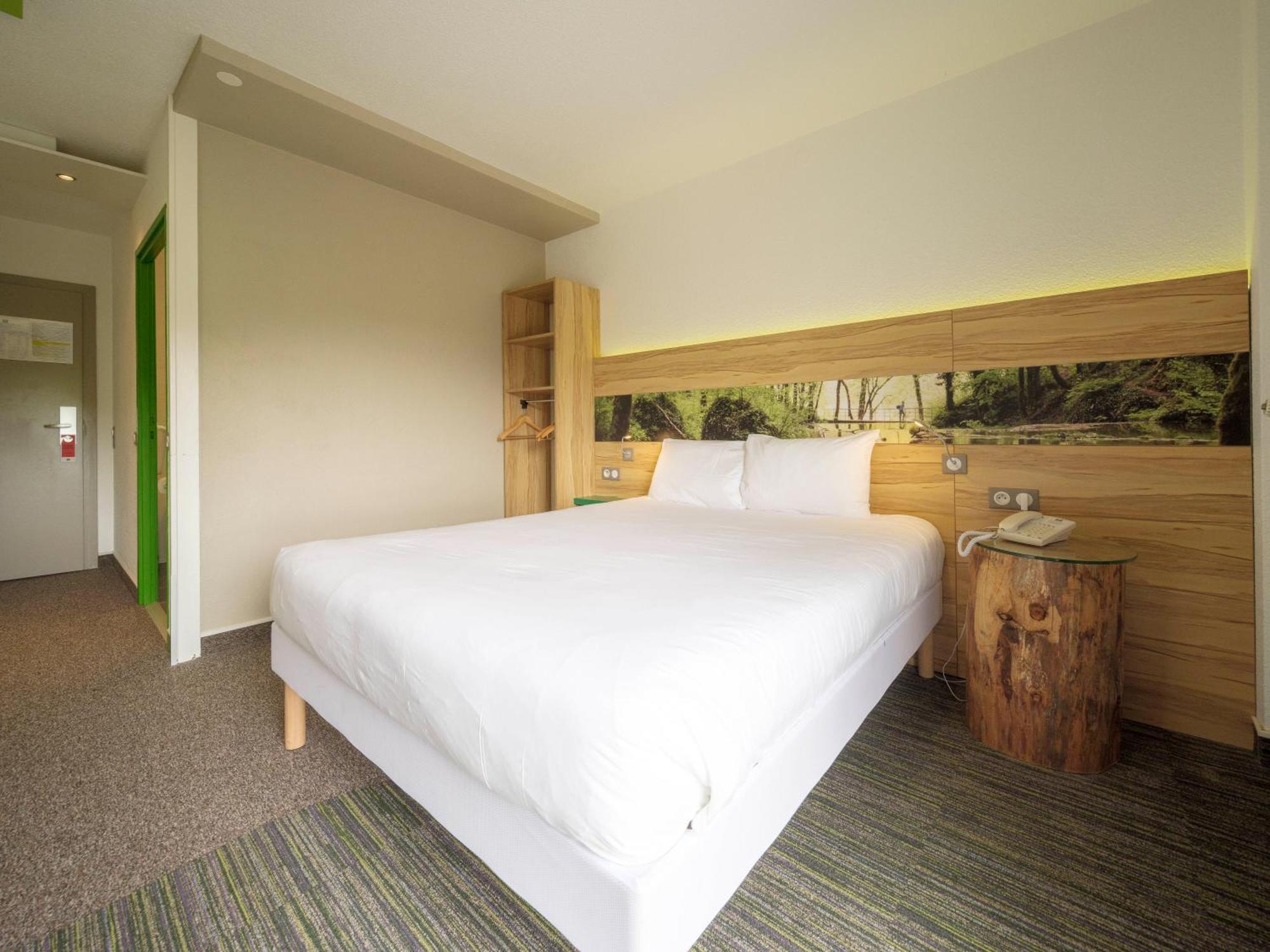 Hotel Ibis Styles Sarrebourg Esterno foto