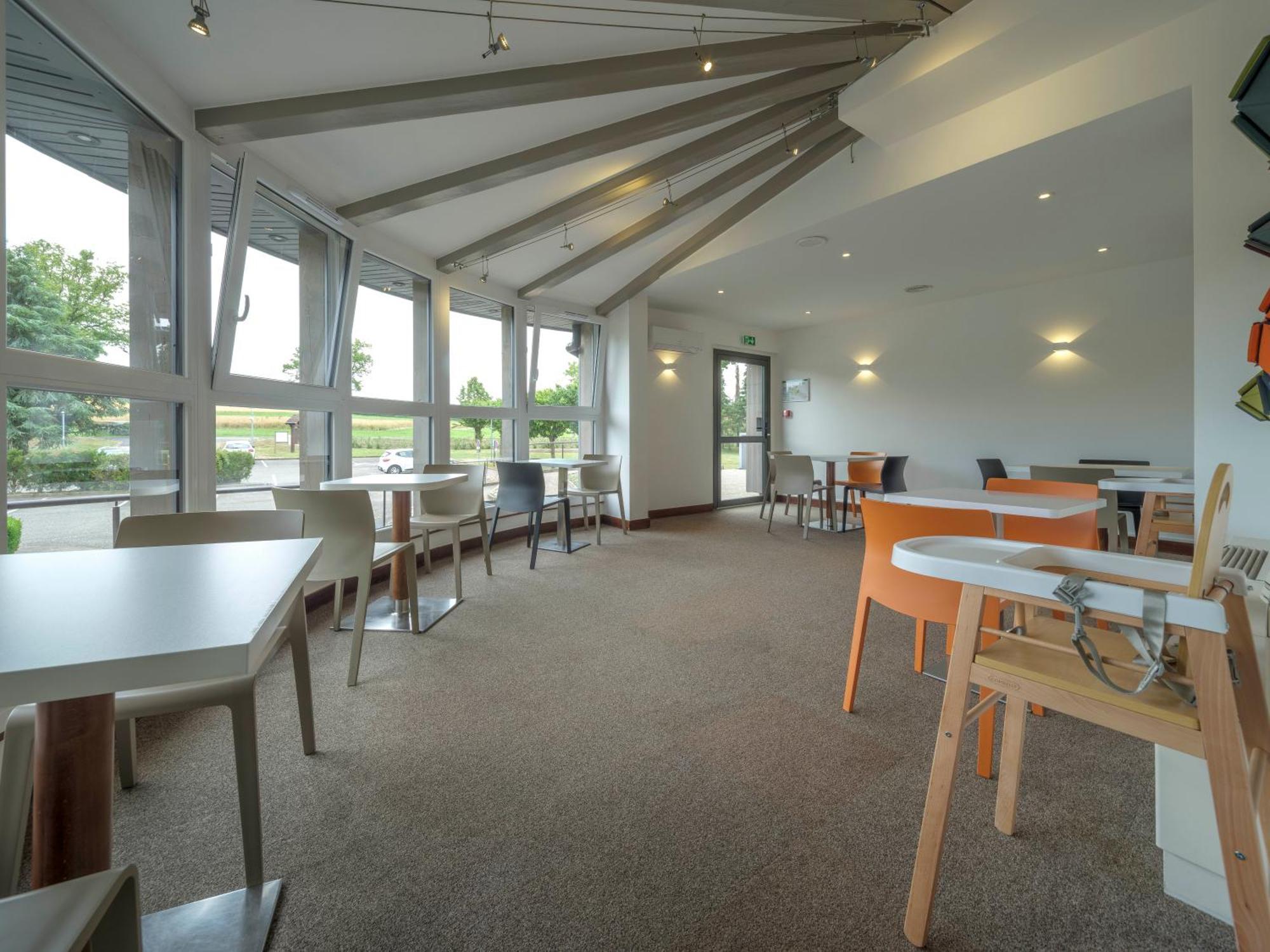 Hotel Ibis Styles Sarrebourg Esterno foto