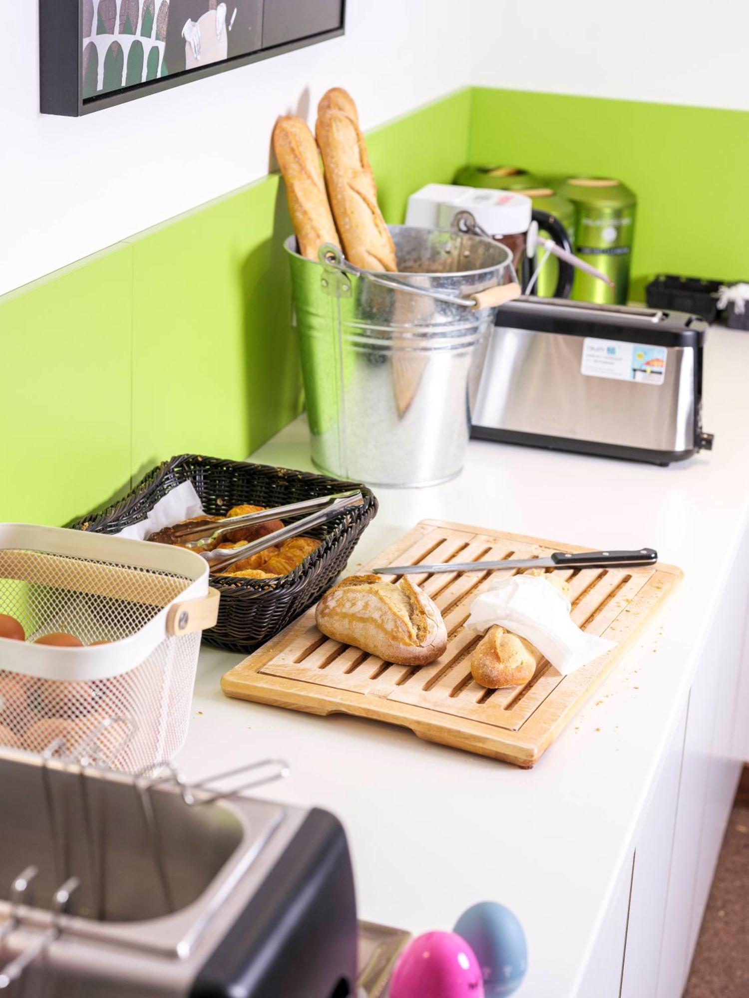 Hotel Ibis Styles Sarrebourg Esterno foto