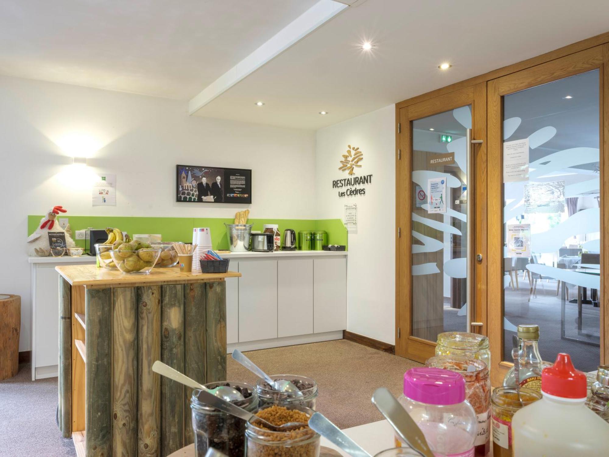 Hotel Ibis Styles Sarrebourg Esterno foto